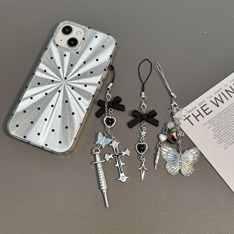 ins甜妹風十字架針筒蝴蝶結掛墜 適用手機殼女高級掛件 ccd相機掛飾 相機掛繩 手機殼掛件 書包掛件 鏈條-細節圖3