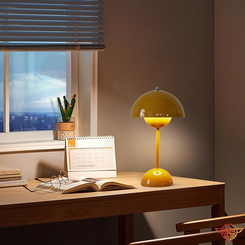 北歐丹麥花苞燈 蘑菇桌燈 學習燈 復古臺燈 復古桌燈 usb檯燈 北歐風婚房燈 臥室燈 床頭蘑菇燈 檯燈 無線桌燈 燈具-細節圖4