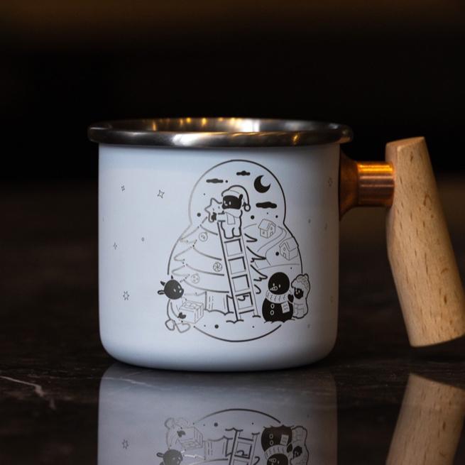 ⭕️急速出貨 Truvii 木柄白鐵杯 2023雪白耶誕杯400ml【好勢露營】聖誕列車變色杯 交換禮物 不鏽鋼杯-細節圖6