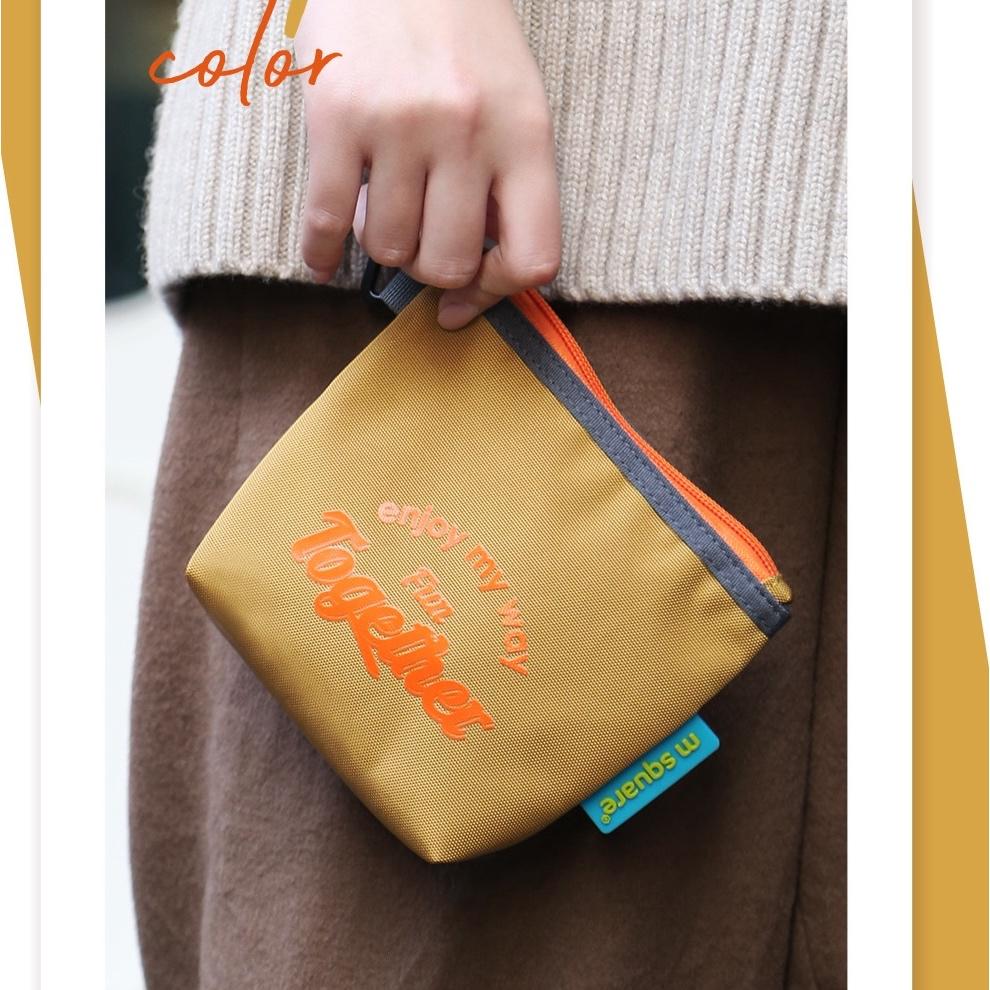 m square 手提小方包【好勢露營】多功能旅行包 零錢包 證件包 隨身包 斜背包 小包包 手拿包 掛繩D扣 吊掛包-細節圖9