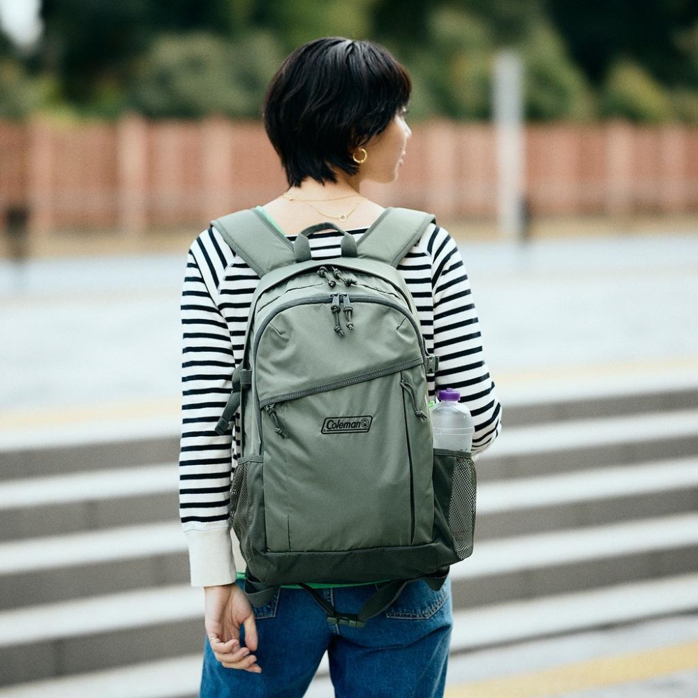 COLEMAN 健行者 雙肩包25L/黑【好勢露營】CM-38979 紳士黑 後背包 書包 登山露營通勤旅行 戶外包-細節圖5