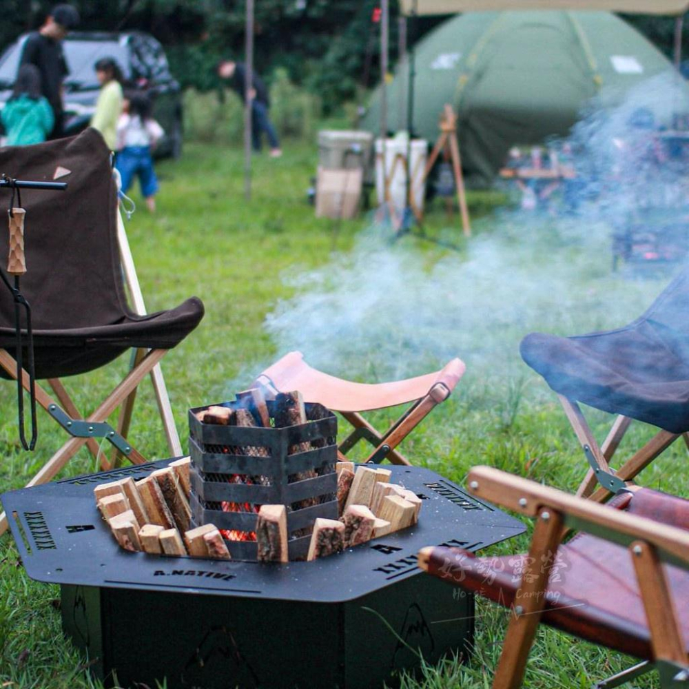 韓國A.NATIVE 鐵六角桌【好勢露營】黑/綠 硬派戶外桌六角桌 焚火桌圍爐 幾何工業鐵桌 六角鐵桌-細節圖7