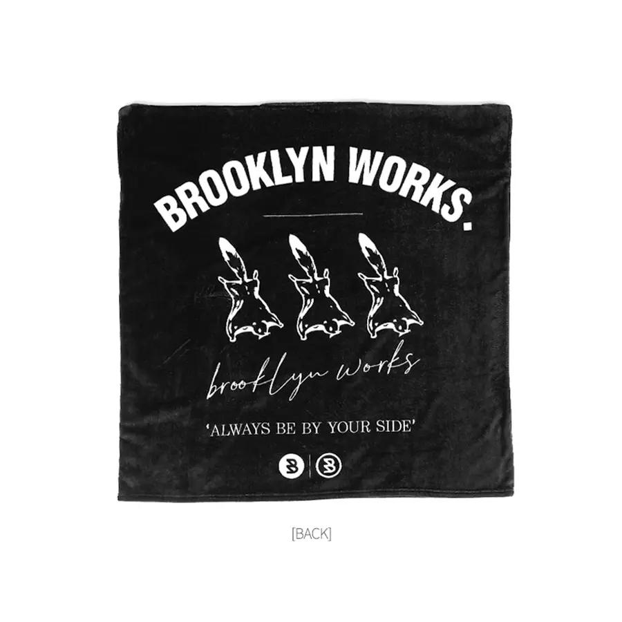 BROOKLYN WORKS 風格保暖毯 120x120cm【好勢露營】斗篷保暖毯 保暖懶人毯 冬天保暖毯 沙發毯飛鼠毯-細節圖9