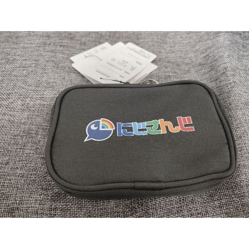 彩虹社 NIJISANJI 袋子含徽章 壹百滿天原莎樂美-細節圖4