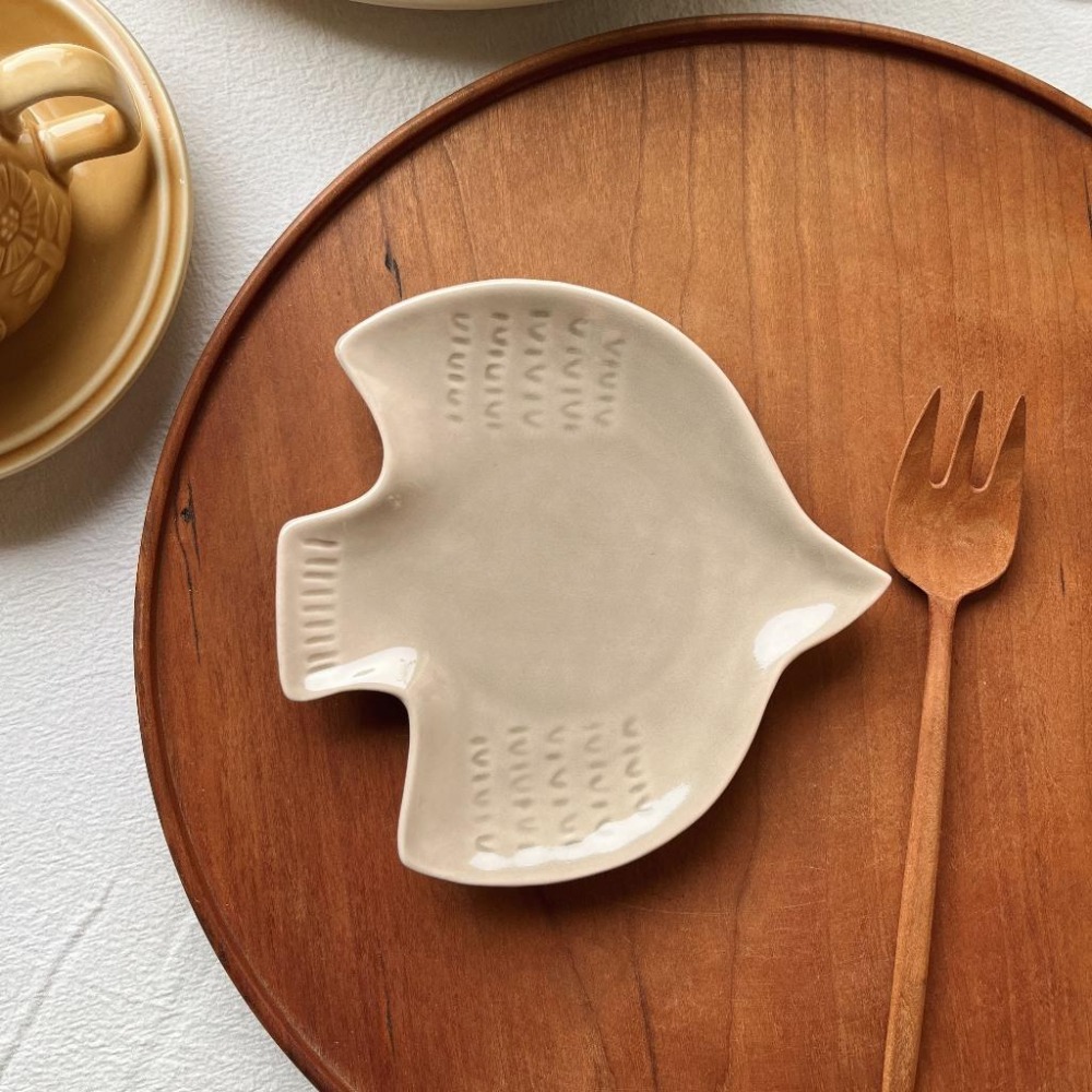 浮雕 飛鳥 小菜碟 堅果盤 點心盤 小菜盤 早餐盤（深藍黑、可可色）ot0045 抬頭紋-細節圖3