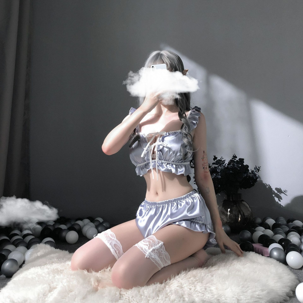 (現貨)可愛宮廷風角色扮演女傭女僕未來感制服(不含襪)-細節圖4