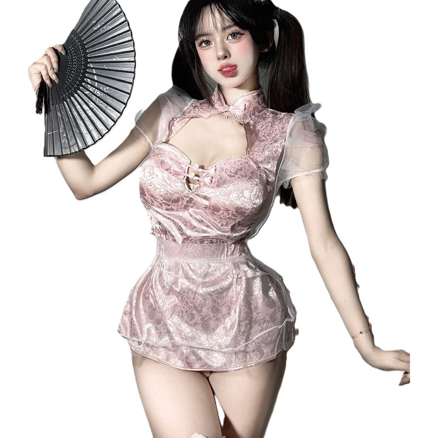 不含絲襪髮飾扇子