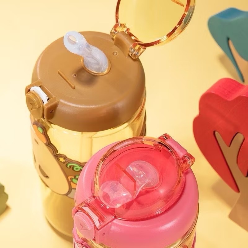 奶油商店｜台灣現貨🐈2024新品 卡皮巴拉水壺 水豚水壺 水豚君 Tritan水壺 兒童水壺 650ml-細節圖3