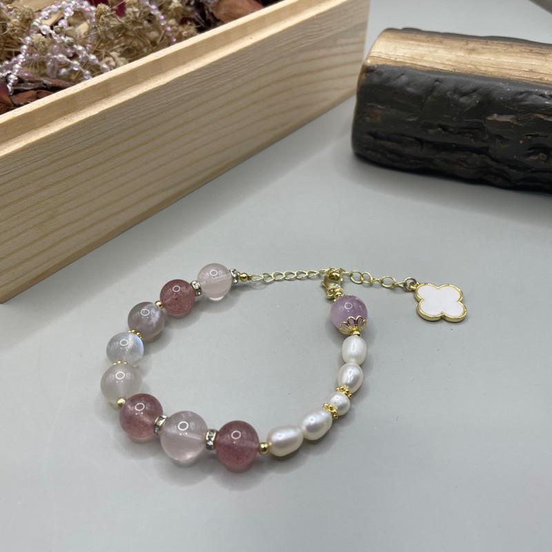 『胭脂』14K注金手鍊、粉晶.紅草莓晶.珍珠.紫鋰輝.設計款文創手作｜元元圓滾滾-細節圖2