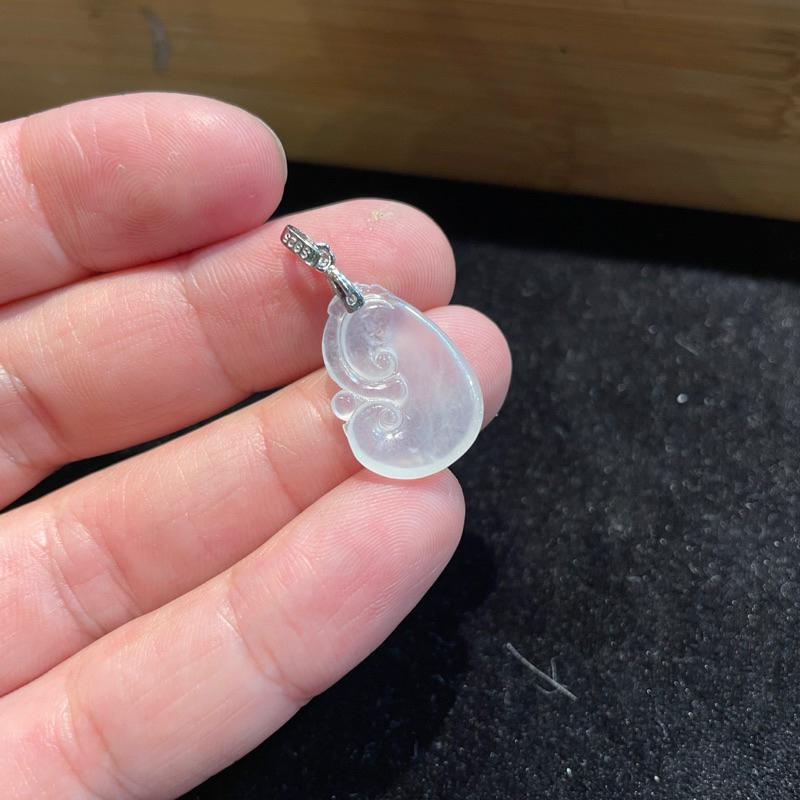 瀚玉珠寶.天然A貨緬甸玉.冰種超白如意翡翠墜.事事如意..925純銀墜頭.送禮收藏兩相宜｜緬甸玉-細節圖3