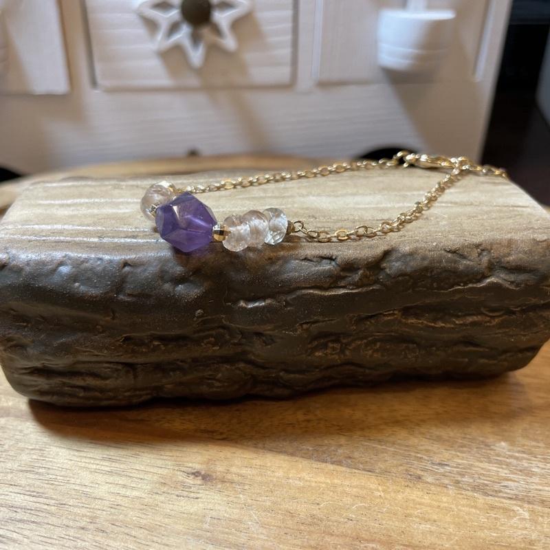 「紫藤花開」紫水晶 白水晶，天然水晶玉石手鍊，美國14k注金手鍊，設計款｜元元圓滾滾-細節圖3