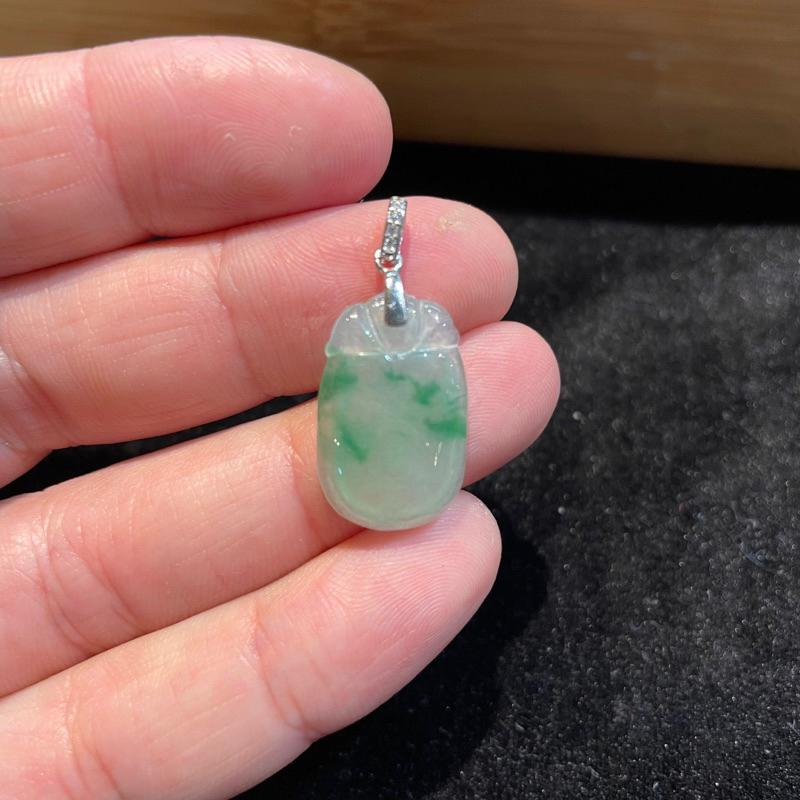 小資精選🎁.天然A貨緬甸玉.冰種飄綠福貝.925純銀墜頭.送禮收藏兩相宜｜超值優惠.瀚玉珠寶-細節圖2