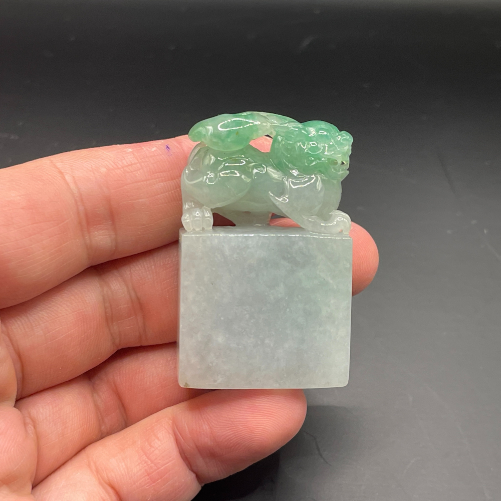 『瀚玉珠寶』陽綠貔貅翡翠印章,種水俱佳, 體裁厚實.緬甸玉印章 玉印 .鈕印.招財避邪｜翡翠印章專門-細節圖2