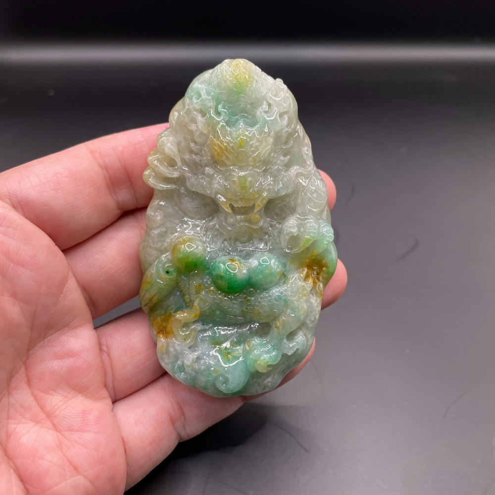 『瀚玉珠寶』翡翠龍牌.老三彩龍牌.種水好顏色搶眼.緬甸玉龍牌.福祿壽三彩-細節圖2