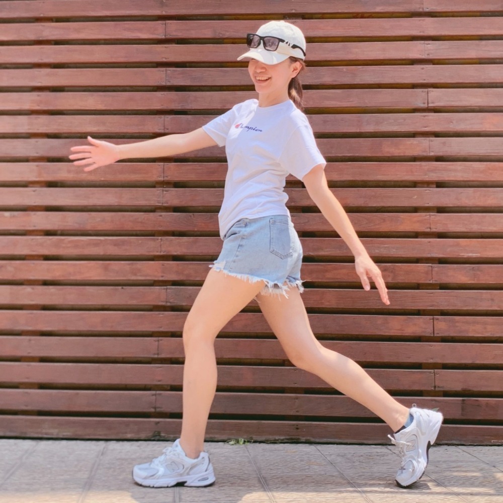 ** 台灣現貨 ** 揪in 牛仔短褲 刷破褲 刷破短褲 牛仔褲 刷破設計 台灣自有品牌-細節圖3