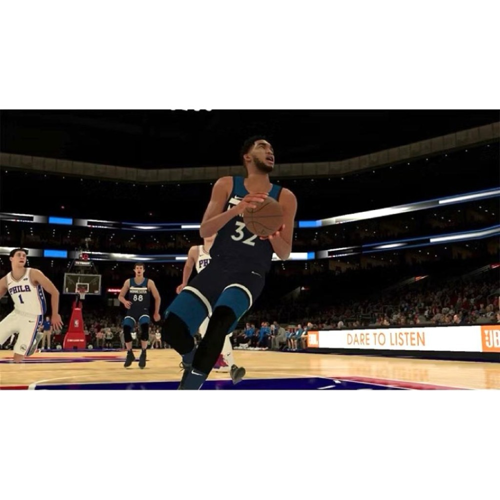 PS4 NBA 2K18 美國職業籃球聯賽 中文版 可單機多人同樂 PS5 也可玩-細節圖2
