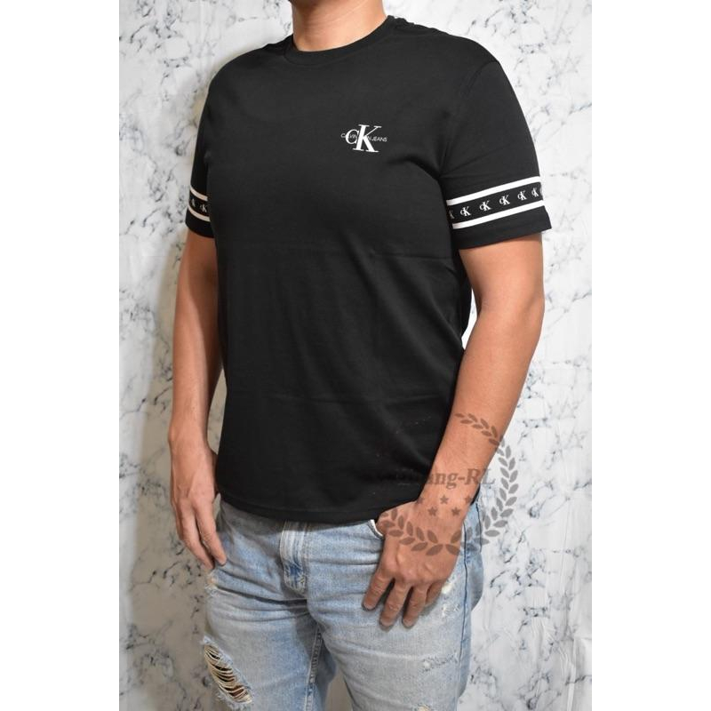 30💯保證正品💯Huang-RL 成人版 CK Calvin Klein 白色  黑色 經典 Logo 短袖-細節圖3