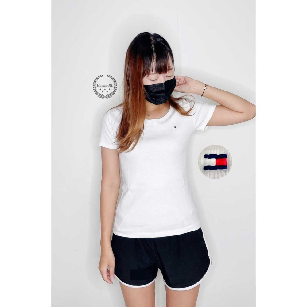 💯保證正品💯Tommy Hilfiger 短袖T恤 短T V領 圓領 女成人版 黑色 白色 1-1【Huang-RL】™-細節圖4