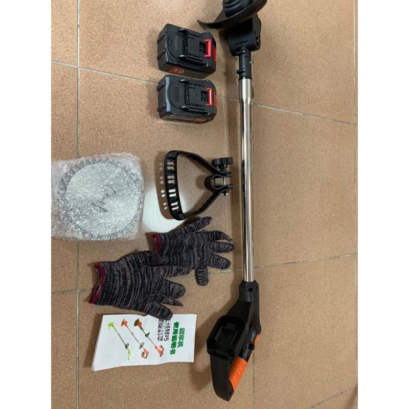 《全新》台灣牌小不記黑色割草機 多功能款含兩顆原廠電池 (割草機/打草機/電動割草機/除草機)原價2499優惠價2000-細節圖2