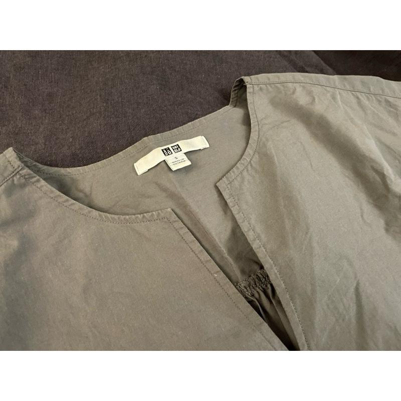 UNIQLO棉質涼感落肩寬版短袖襯衫上衣T恤 橄欖綠 S-細節圖2