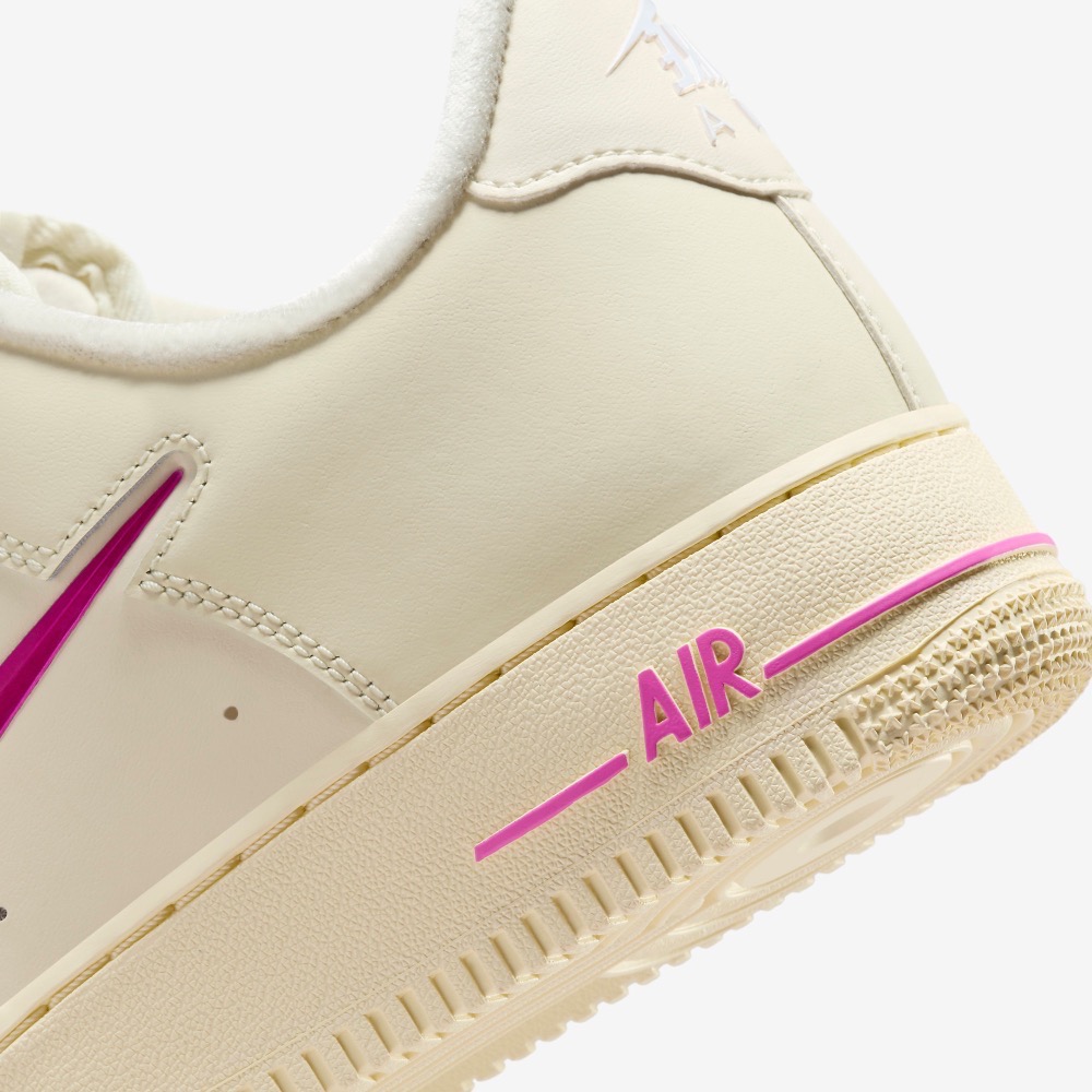 13代購 W Nike Air Force 1 07 SE 奶白桃 女鞋 休閒鞋 復古球鞋 倒勾 FB8251-101-細節圖8