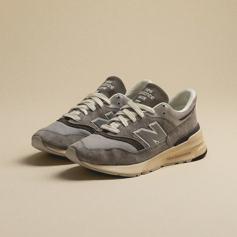 13代購 New Balance NB 997 灰白 男鞋 女鞋 休閒鞋 復古球鞋 IU U997RHA-D-細節圖6