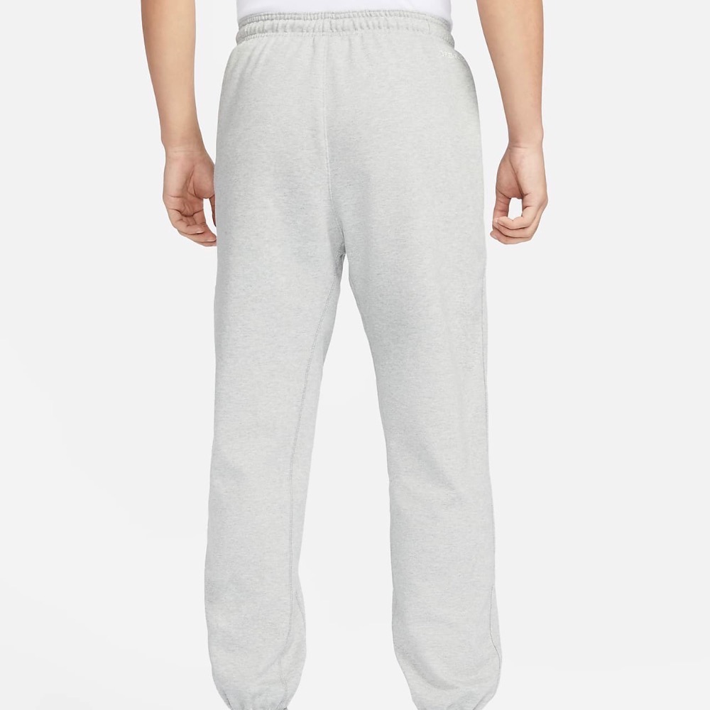 13代購 Nike Standard Issue Pants 灰色 男裝 長褲 棉褲 縮口褲 CK6366-063-細節圖3