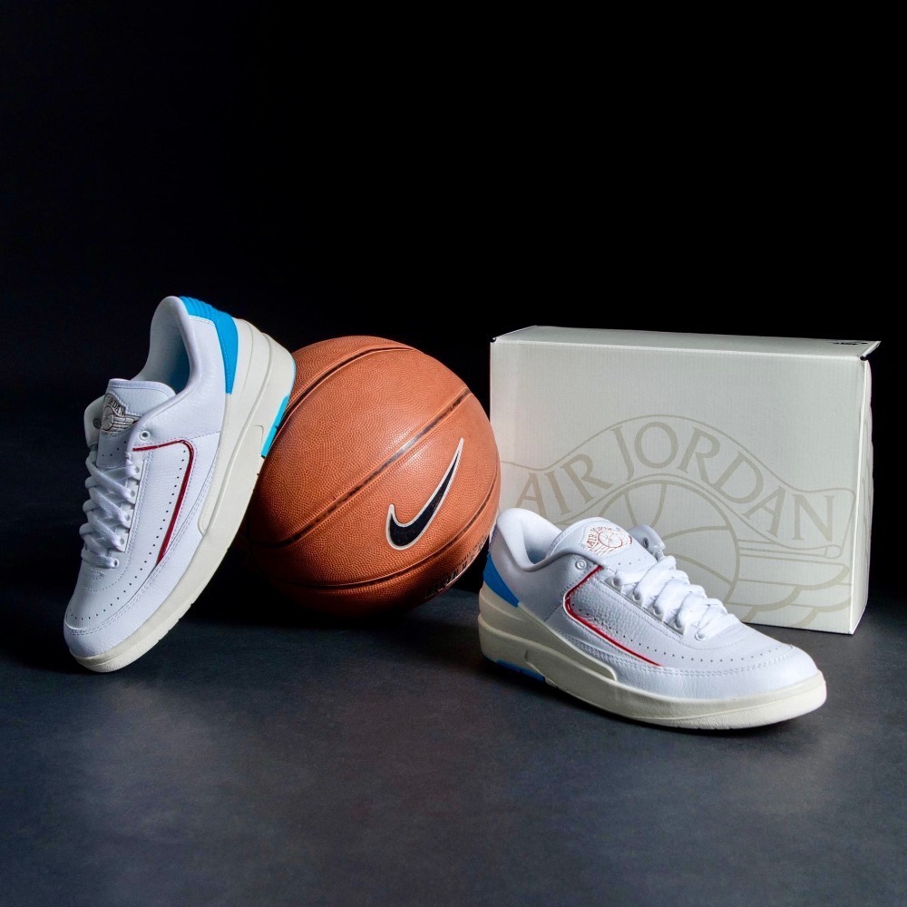 13代購W Nike Air Jordan 2 Retro Low 白藍紅女鞋男鞋休閒鞋DX4401-164