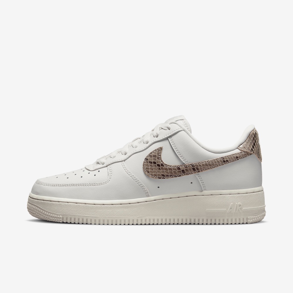 13代購W Nike Air Force 1 07 灰白女鞋休閒鞋復古球鞋蛇紋AF1 DD8959