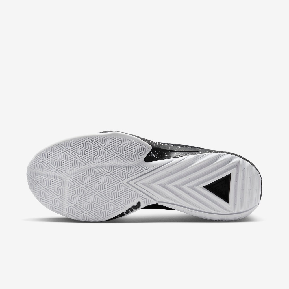 13代購 Nike Zoom Freak 5 EP 黑白 男鞋 籃球鞋 字母哥 希臘怪物 DX4996-003