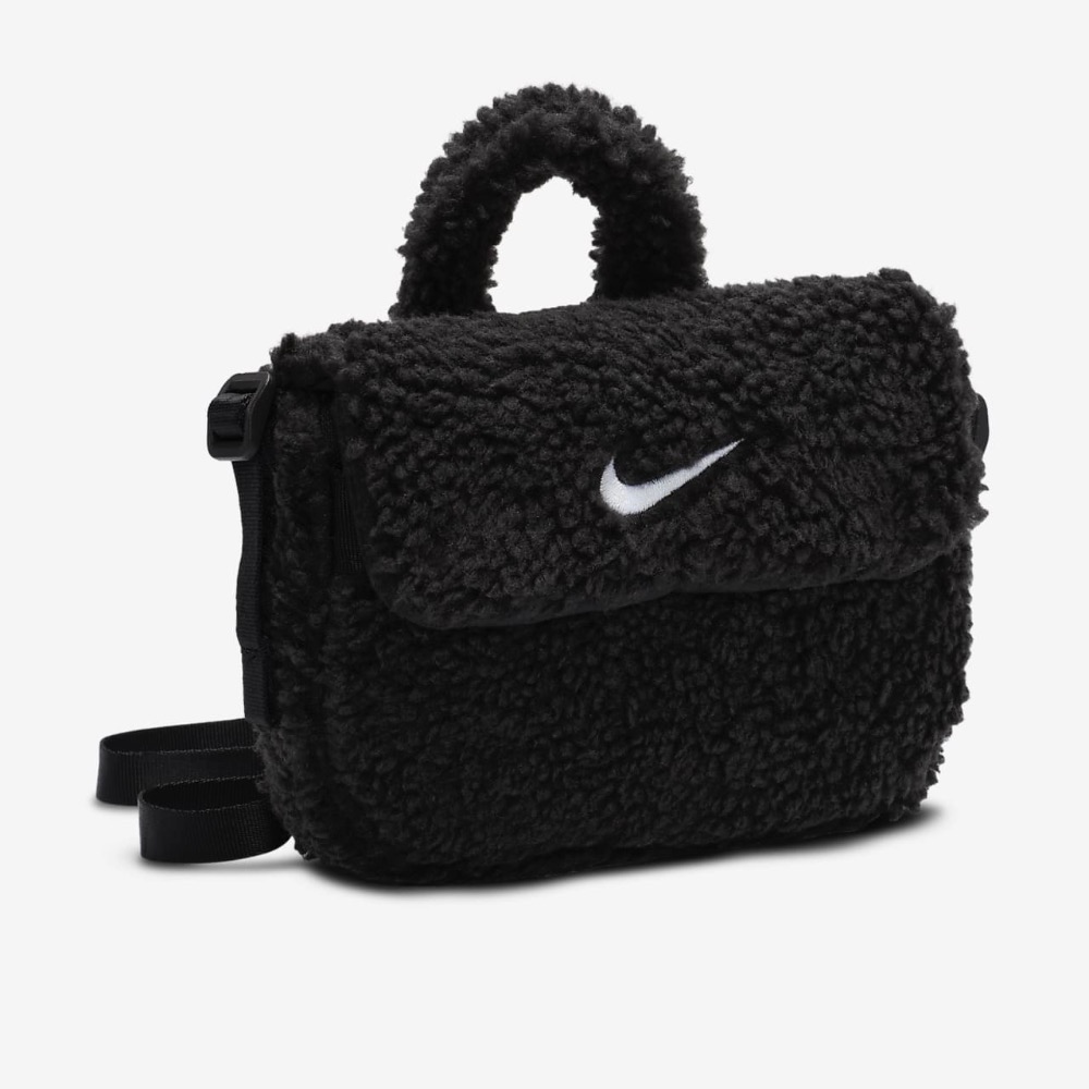 13代購 Nike Faux Fur Crossbody Bag 黑色 肩背包 斜背包 小包 FB3039-010-細節圖2
