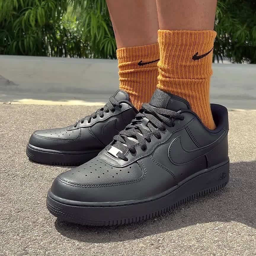 13代購 Nike Air Force 1 07 全黑 男鞋 女鞋 休閒鞋 復古球鞋 AF1 CW2288-001