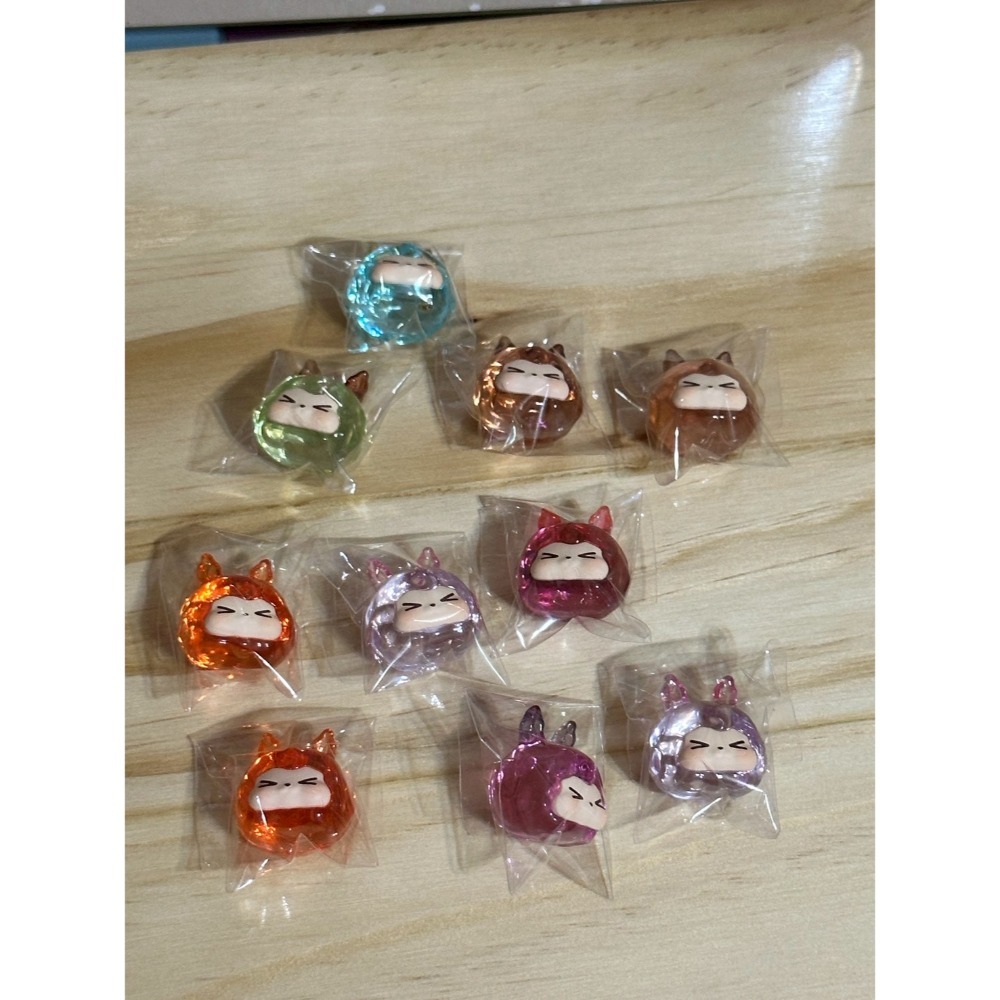 (拆擺)萌粒出清 Kiki tata乳酸菌、kiki迷你糖頭、生肖崽崽、方塊疊疊貓、水波蛋、心願寶寶、史迪奇(隨機出)-規格圖9