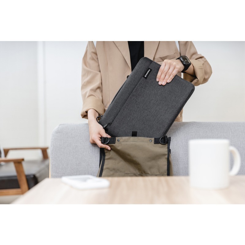 免運 SwitchEasy 美版魚骨牌 Urban MacBook 筆電包 13/14吋 防潑水 手提收納 筆電保護包-細節圖6