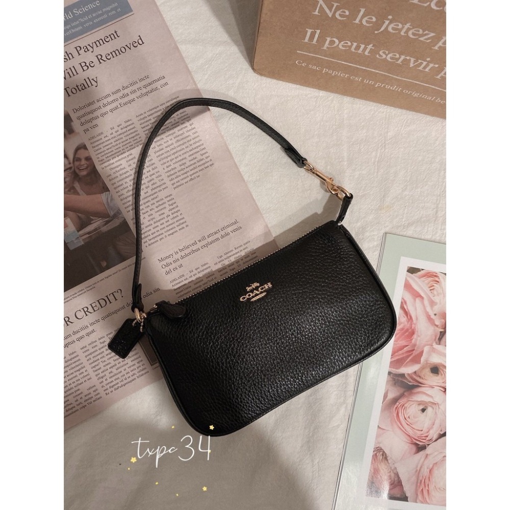 ✨美國代購✨熱銷款🔥特賣 COACH Nolita Wristlet 19 金鍊手提/肩背包(多色）-細節圖2