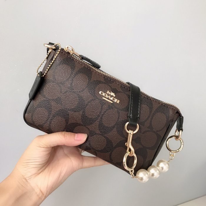 ✨美國代購✨熱銷款🔥特賣 COACH Nolita Wristlet 19 金鍊手提/肩背包(多色）-細節圖9