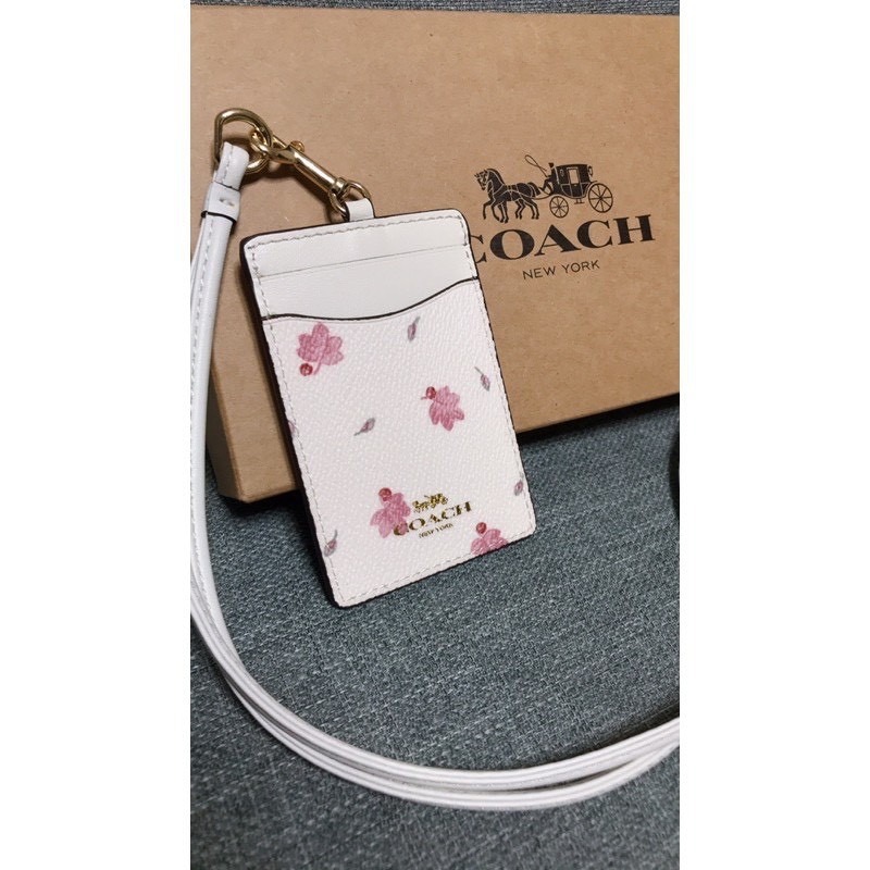 ✨美國代購✨特賣Coach超美款花卉系列 櫻花 巧克力色 三組可選 收藏款 證件套-細節圖4