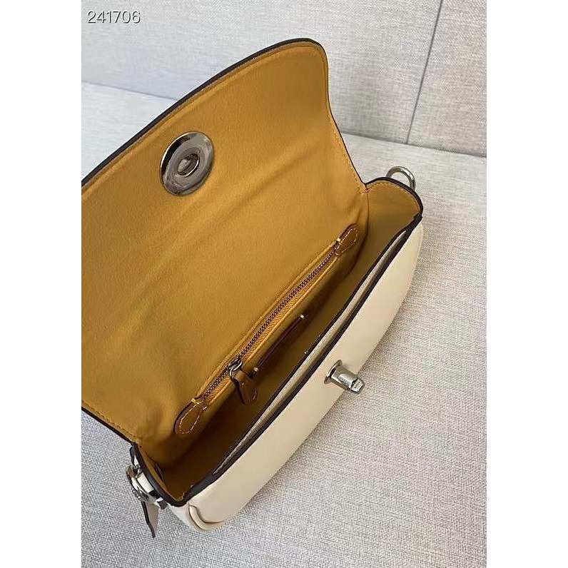 ✨美國代購✨特賣 COACH CU536 CU032 新款山茶花旋扣翻蓋女包 手提斜挎女包 單肩包 翻蓋女包-細節圖8