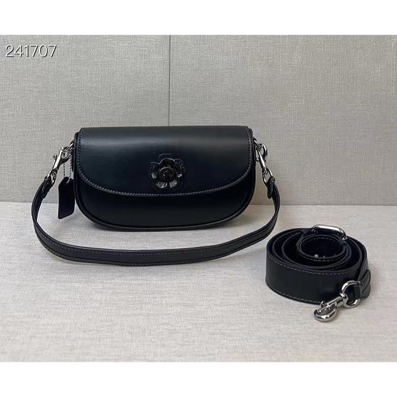 ✨美國代購✨特賣 COACH CU536 CU032 新款山茶花旋扣翻蓋女包 手提斜挎女包 單肩包 翻蓋女包-規格圖1