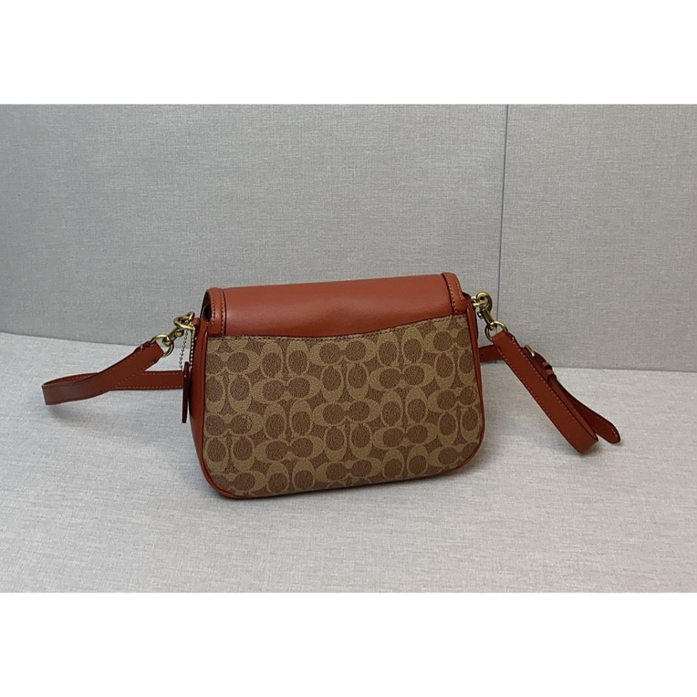 ✨美國代購✨特賣 COACH CV758 新款斜挎馬鞍包 翻蓋單肩包 休閒女包-細節圖3