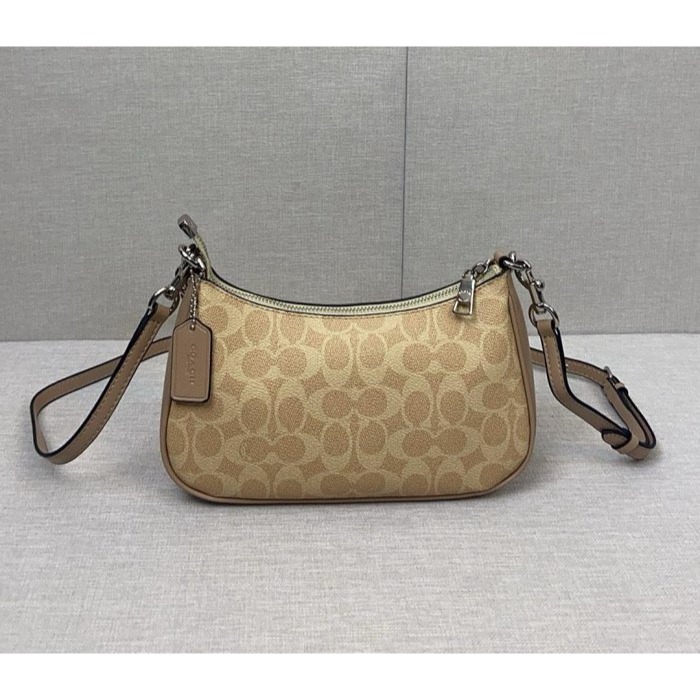 ✨美國代購✨COACH CV933 新款麻將包 斜跨包 單肩包 女包-細節圖9