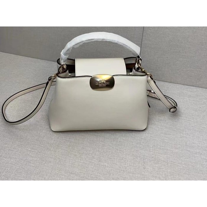 ✨美國代購✨特賣 COACH CW015 新款戴妃包 手提包 斜挎包 單肩包 女包-細節圖8