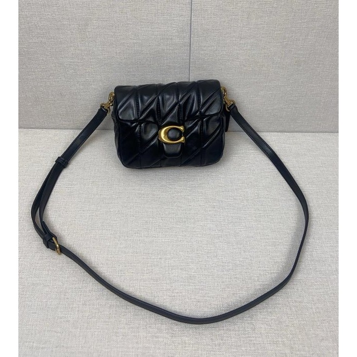 ✨美國代購✨特賣 COACH CW628 新款羊皮女包 迷你小包 菱格紋單肩包 翻蓋斜跨包 女包-細節圖3