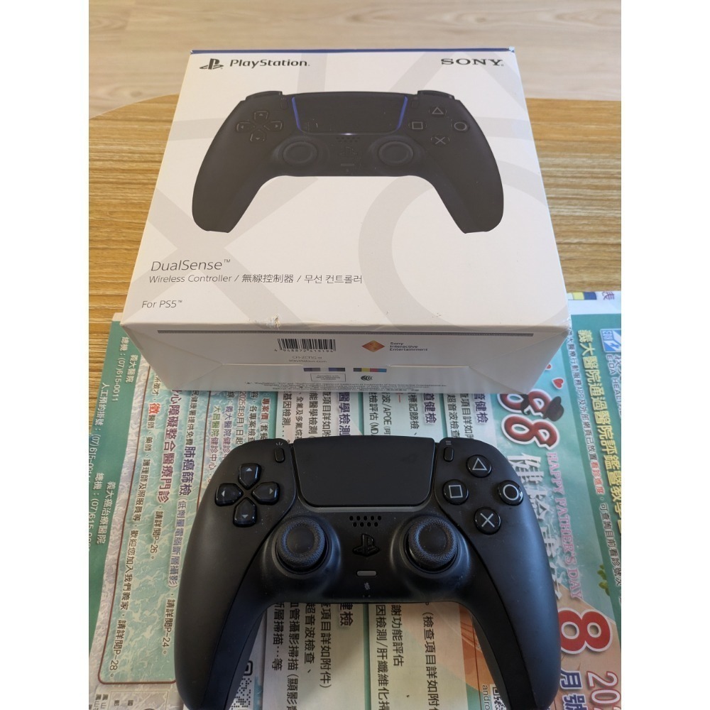 PS5黑色手把午夜黑(台灣公司貨)二手，少用，接近全新-細節圖2