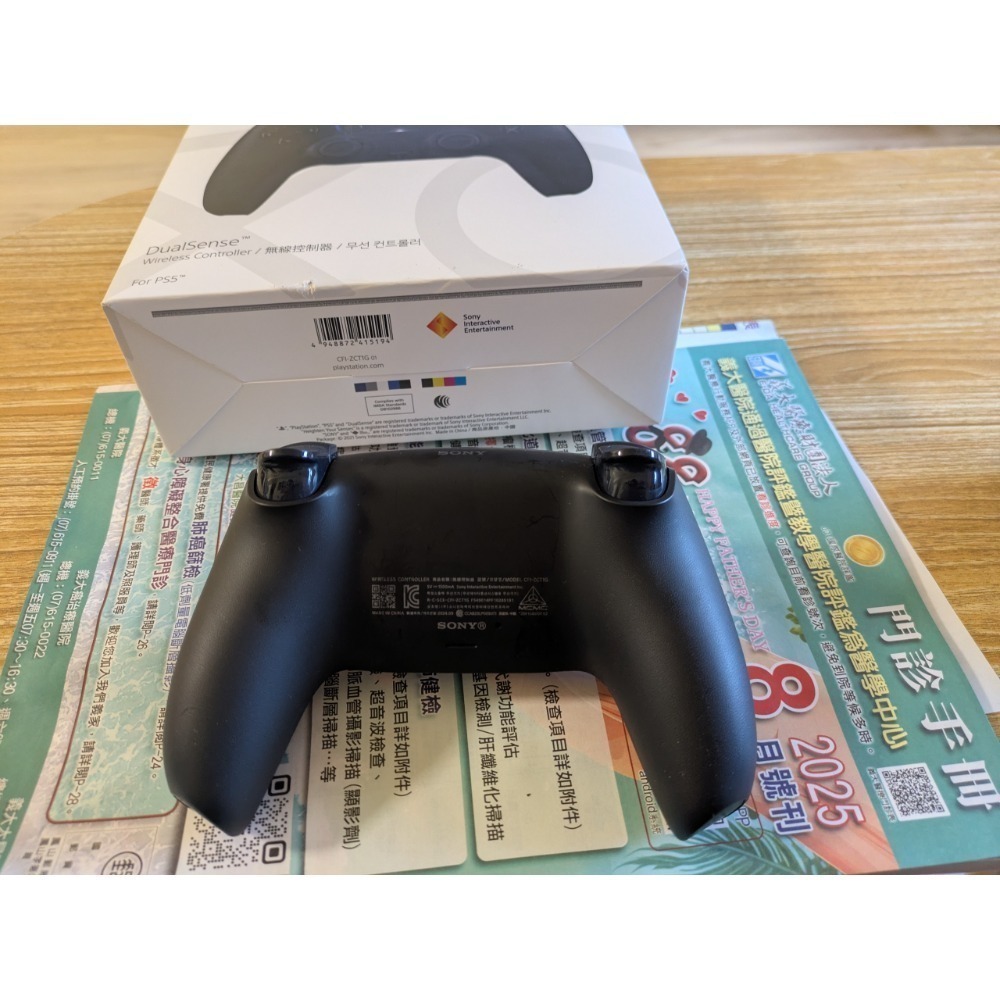 PS5黑色手把午夜黑(台灣公司貨)二手，少用，接近全新-細節圖3