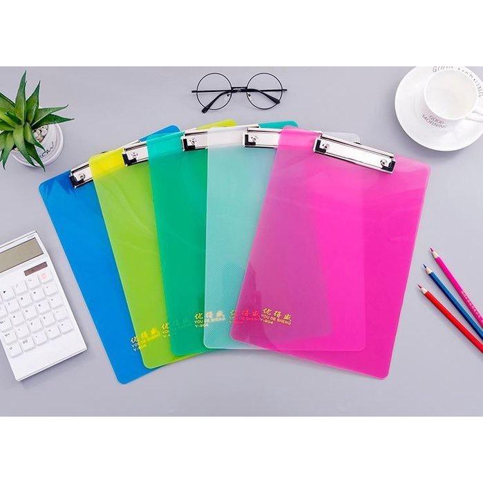 拉拉Lala＇s A4透明磨砂塑膠板夾 寫字板夾板 線夾文件夾 菜單夾 票據夾 A4夾板 1個39元-細節圖3