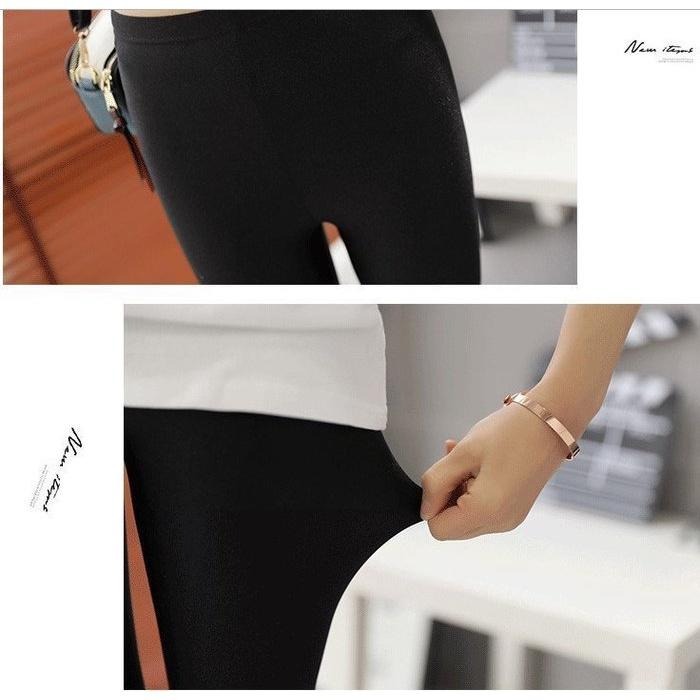 🇹🇼拉拉Lala＇s  春夏春款薄款彈力女褲黑色小腳緊身褲顯瘦光澤褲外穿打底褲(踩腳/九分)10-3-細節圖5