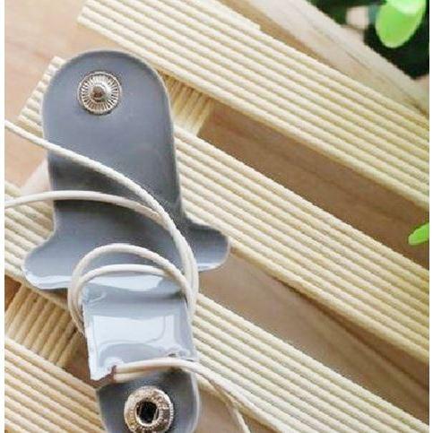 🇹🇼拉拉Lala＇s 情侶狗狗紐扣狗耳機繞線器卷線器整理器理線器集線器灰/白-細節圖2