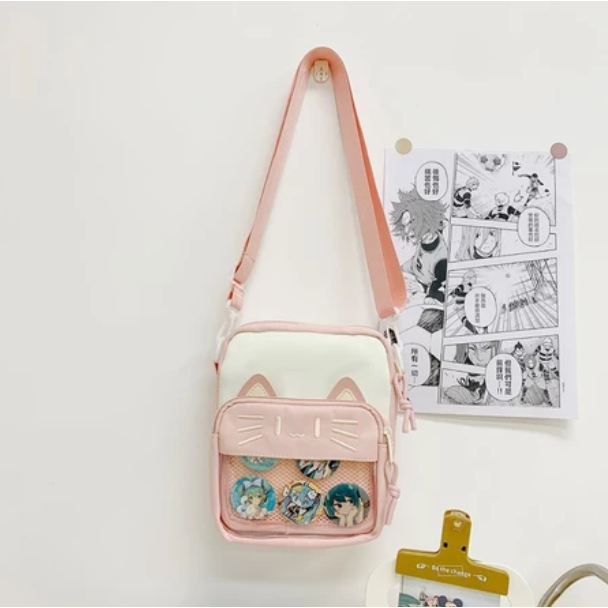 [有扎板] 痛包 斜背包 小背包 徽章包 小食量痛包 小痛包 可愛喵咪刺繡小痛包 黑色 卡皮巴拉 廢物貓[B0172]-規格圖9