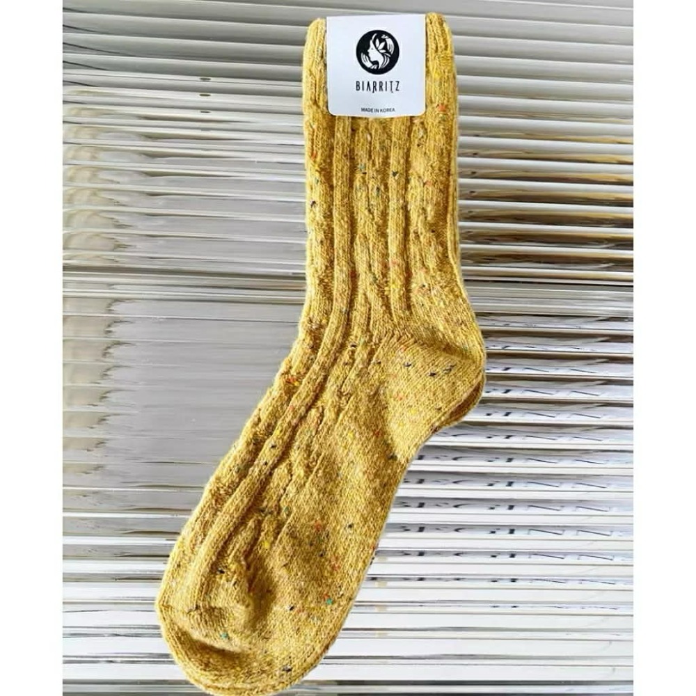 Poisson_korea🌟闆娘推薦選品🌟韓國製冬季麻花復古中筒襪 保暖厚襪  女襪-規格圖6